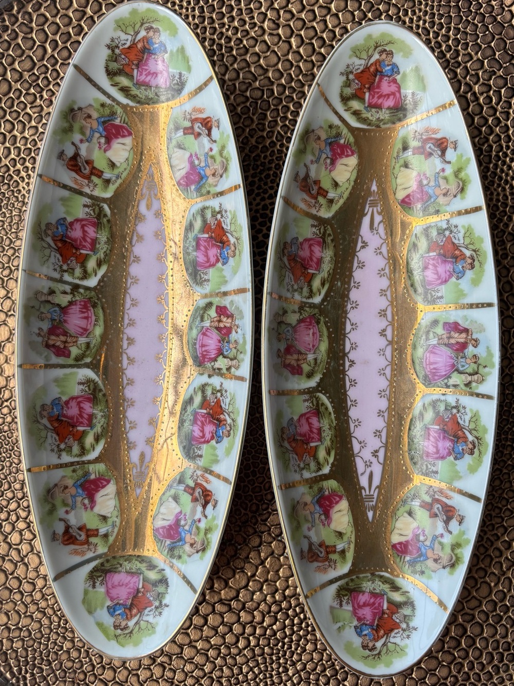 Royal Vienna 1102 hand painted porcelain dish set (2) , antique vintage